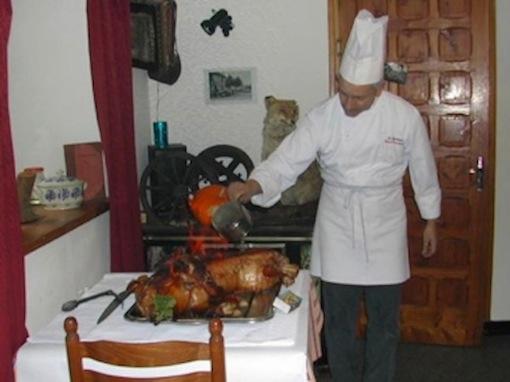 L'Auberge Chez Leon ル・シャンボン・シュル・リニョン エクステリア 写真